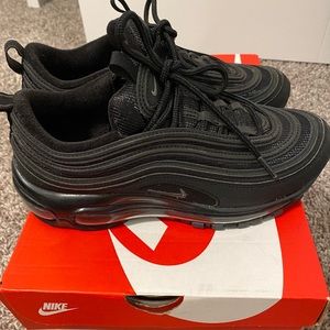 Women’s Black AirMax 97
